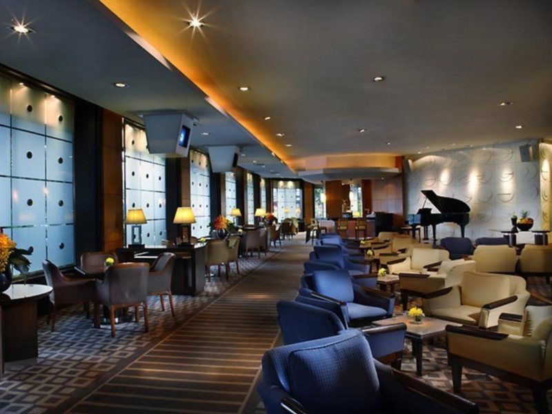 Amari Don Muang Airport Khách sạn 5*